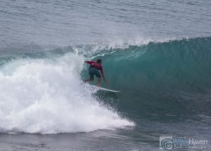 Surfing Uluwatu